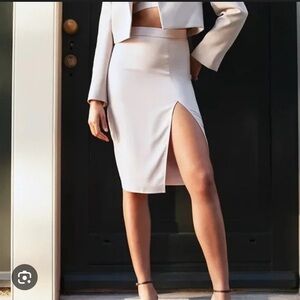 Babaton Aria Satin Pencil Skirt